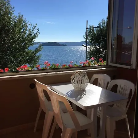 La Terrazza Sul Lago Prázdninový dům